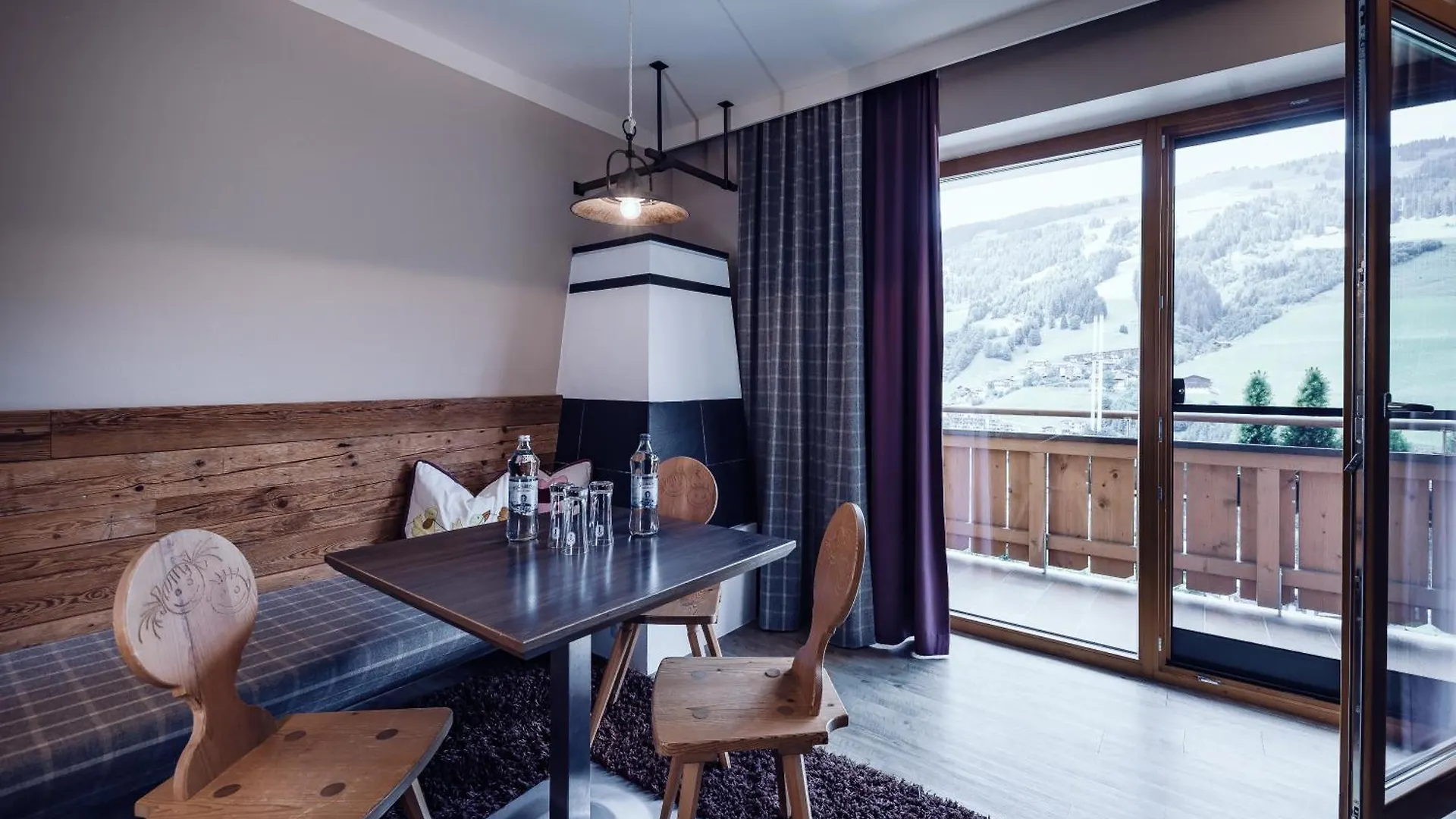 Familienresort Ellmauhof Saalbach-Hinterglemm 4*,  Austria